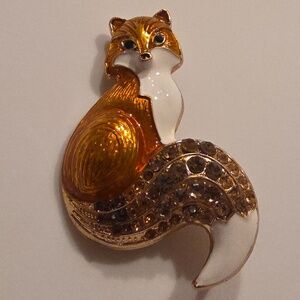 New Golden Orange Fox Brooch fir Sweaters, Jackets, Bags, Hats, Scarf